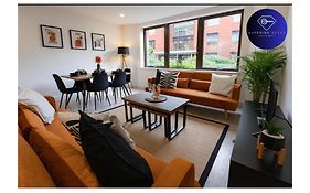 Modern City Centre Apartment