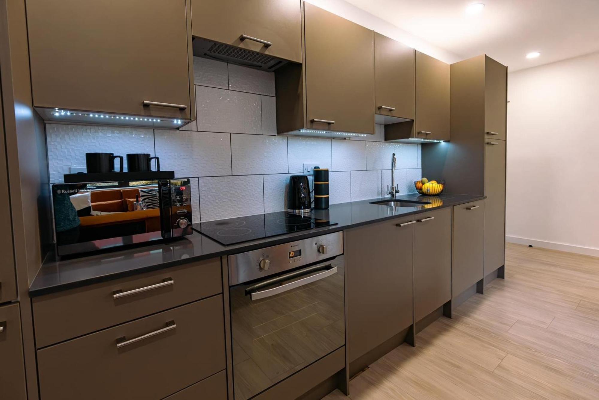 Modern City Centre Apartment Exeter Exterior photo