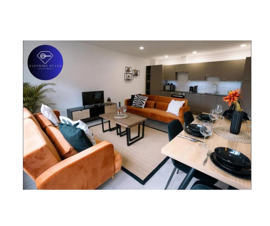 Modern City Centre Apartment Exeter Exterior photo