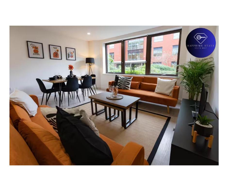 Modern City Centre Apartment Exeter Exterior photo